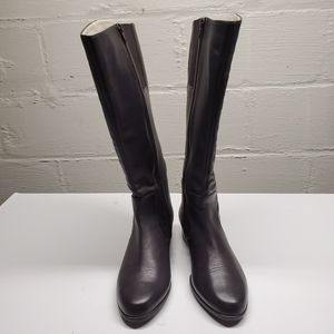 NWOT Brown Fitzwell wide calf rider boots 7 1/2